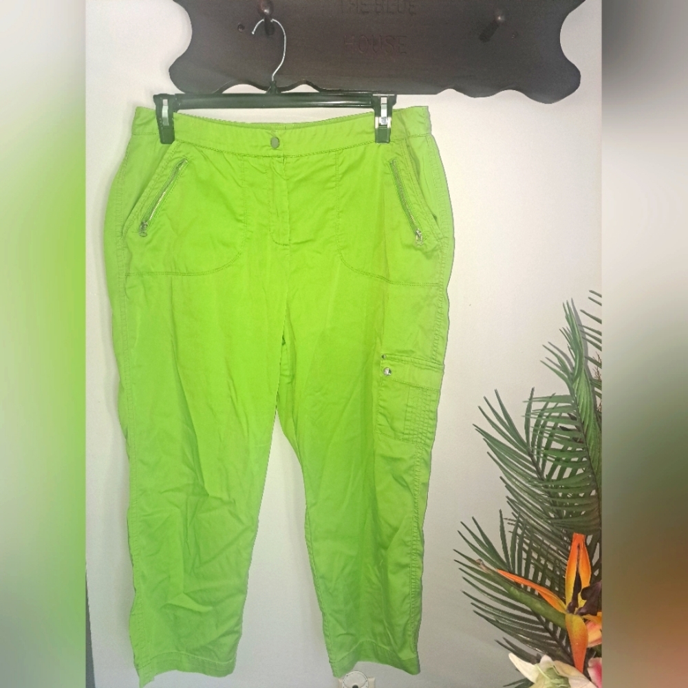 Chico Zenergy Neon Green Capri Pants Waist 18.5"